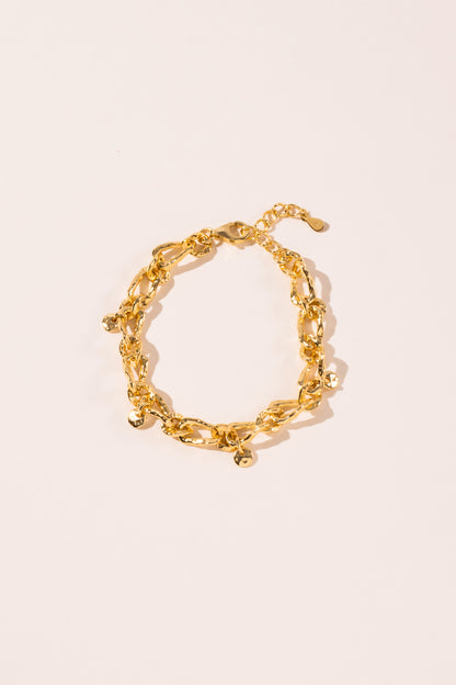 Shakira paperclip bracelet