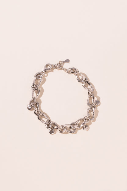 Shakira paperclip bracelet