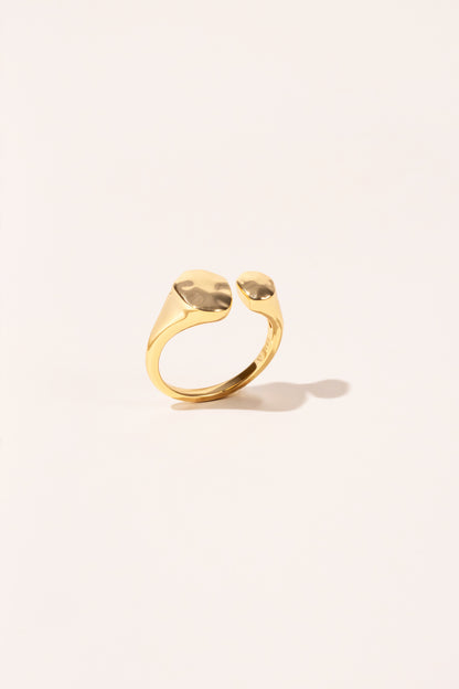 Venus cuff ring